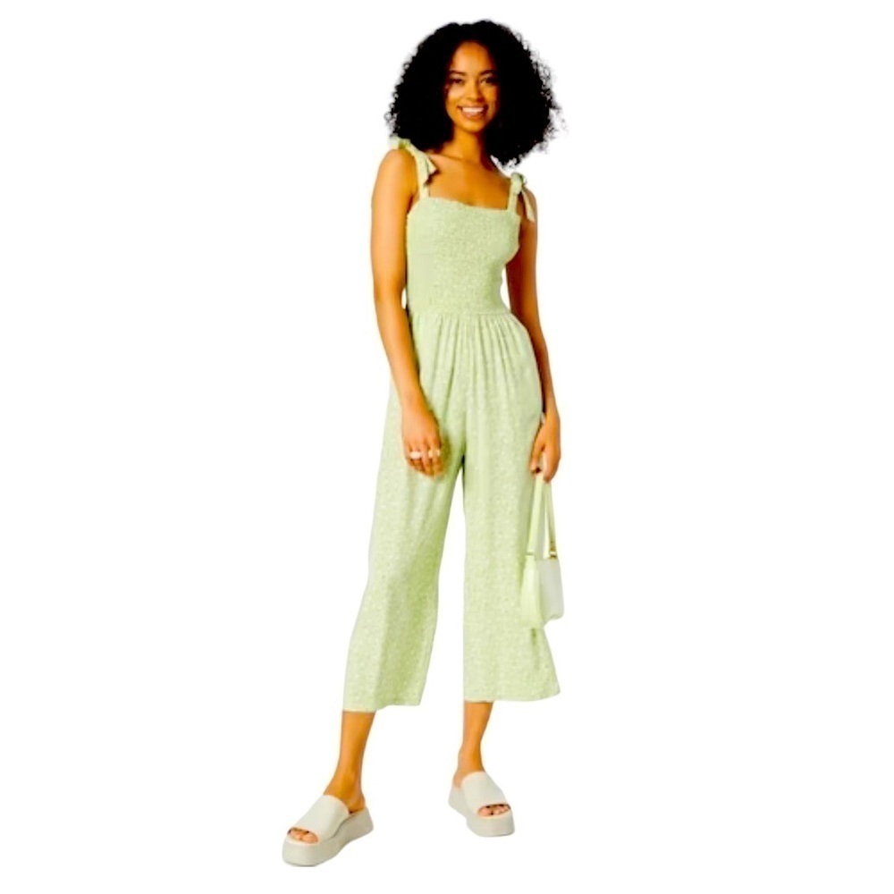 NWT Hollister Light Green Floral Jumpsuit Large